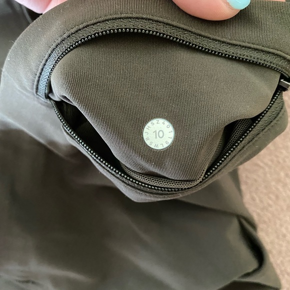 Lululemon | Green Speed-Up Tight | Size 10 - Picture 4 of 5